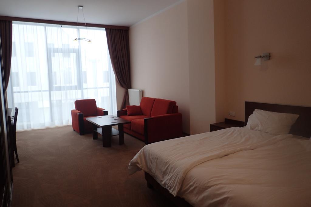 Gosciniec Pan Tadeusz II Hotel Gizycko Exterior photo