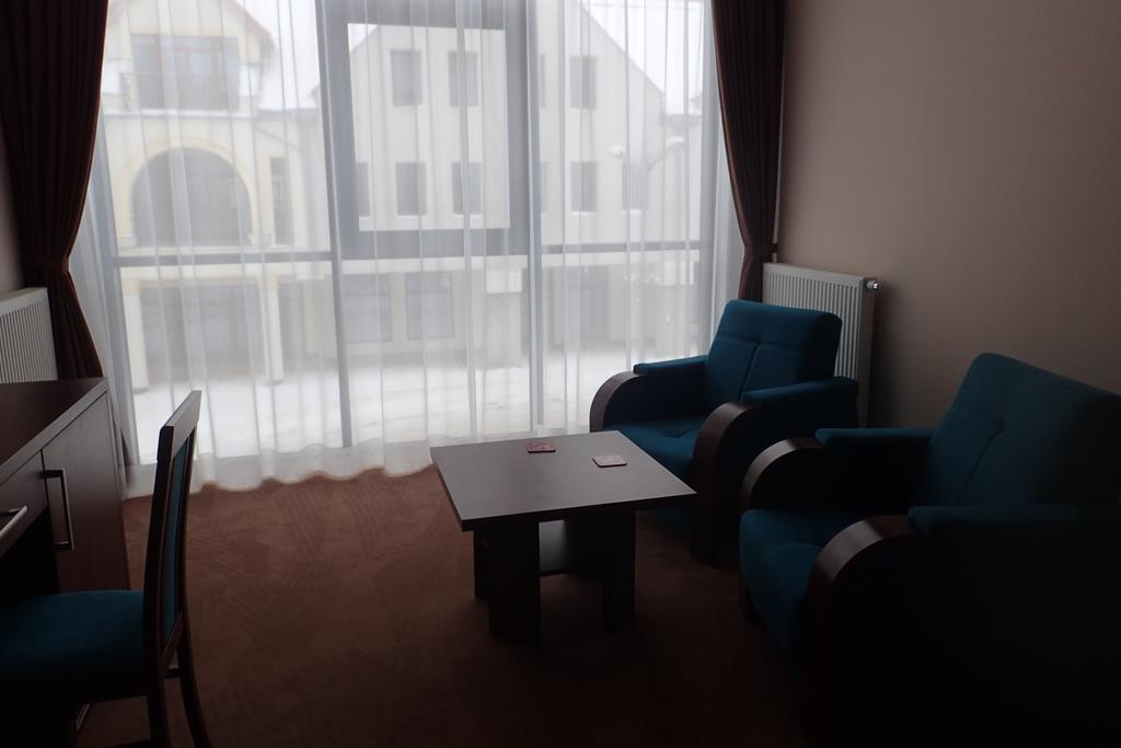 Gosciniec Pan Tadeusz II Hotel Gizycko Exterior photo